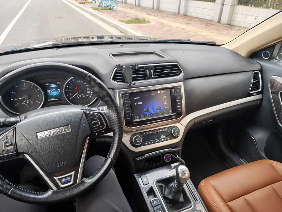 Haval H6 Coupe 2015 imagen de coche #21