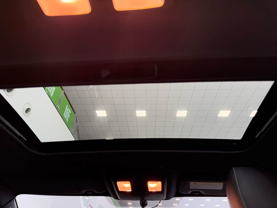 Mazda CX-4 2023 car image #21