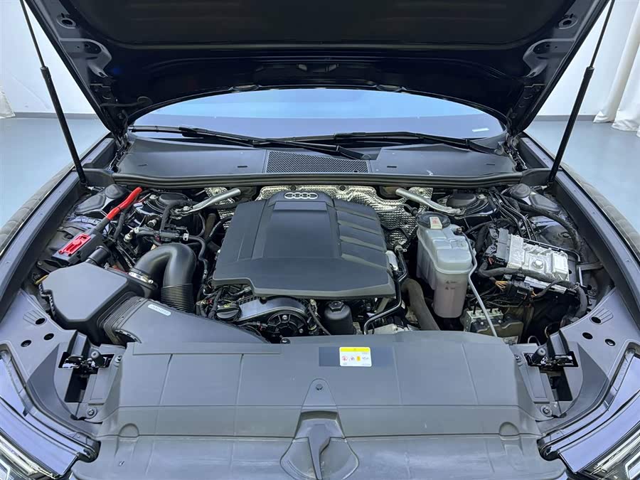 Audi A6L 2021 car image #21