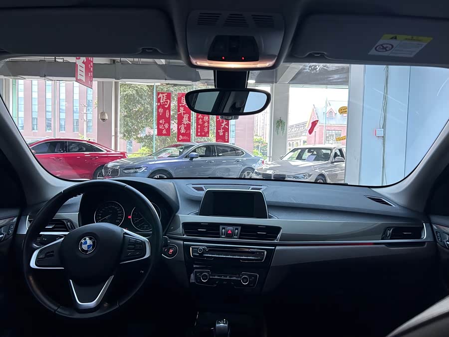 BMW X1 2017 #21 BMW X1 2017 car image #21