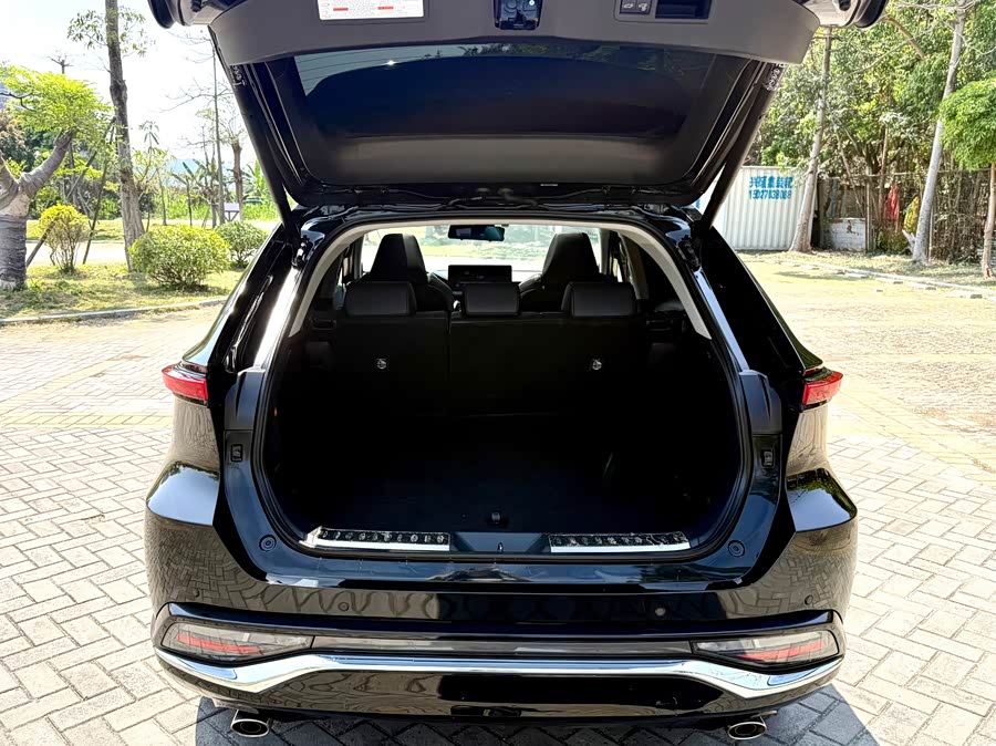 Toyota Venza 2023 car image #21