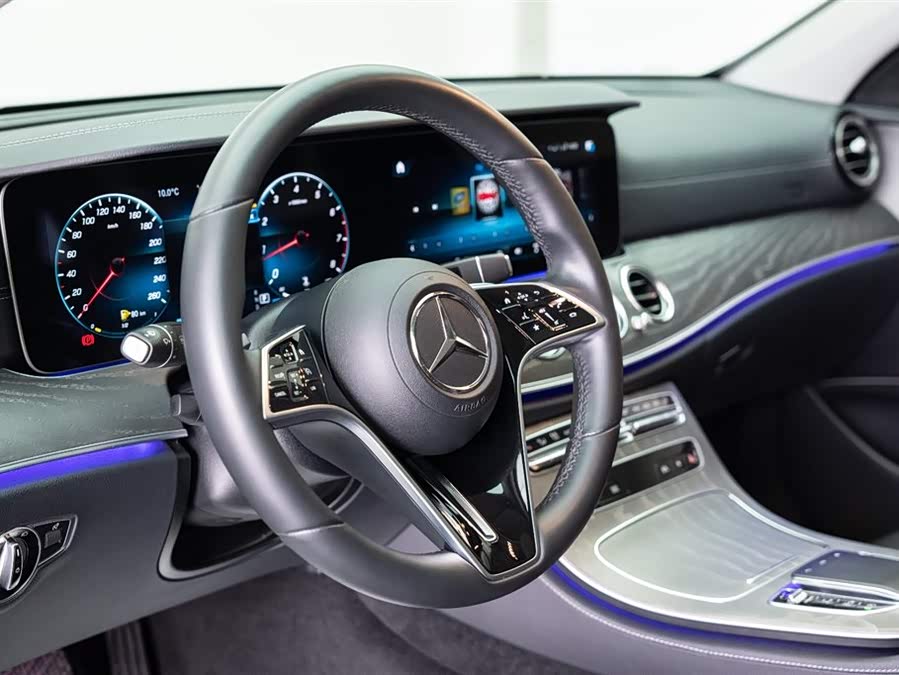 Mercedes-Benz E Class 2023 car image #21
