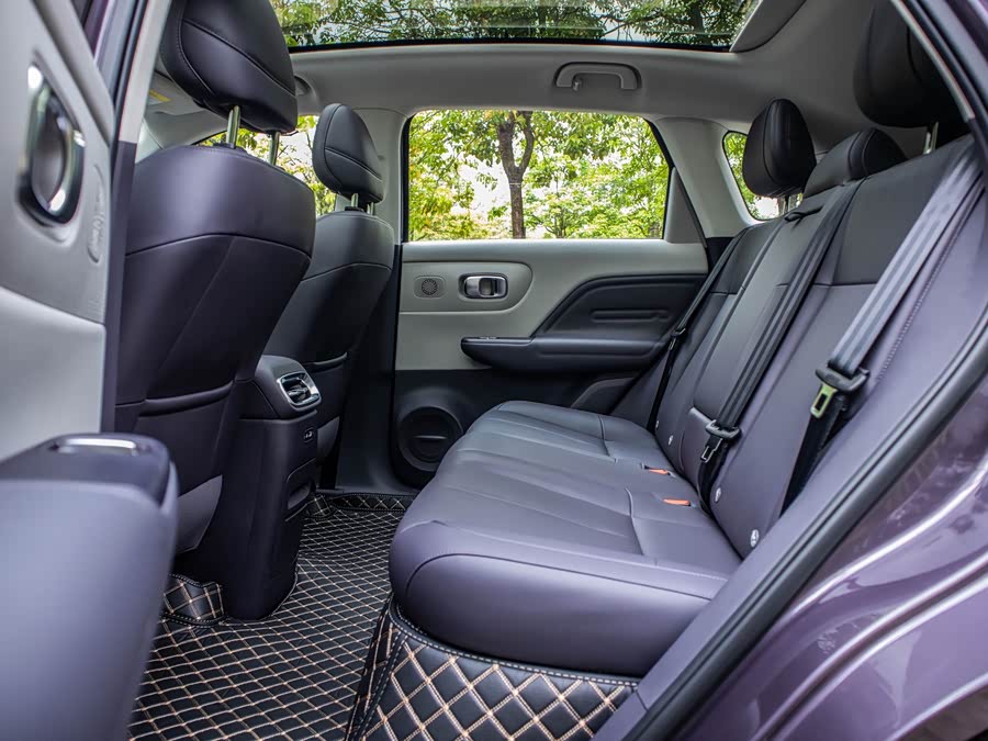 零跑汽车 零跑B10 2025 汽车图片 #21