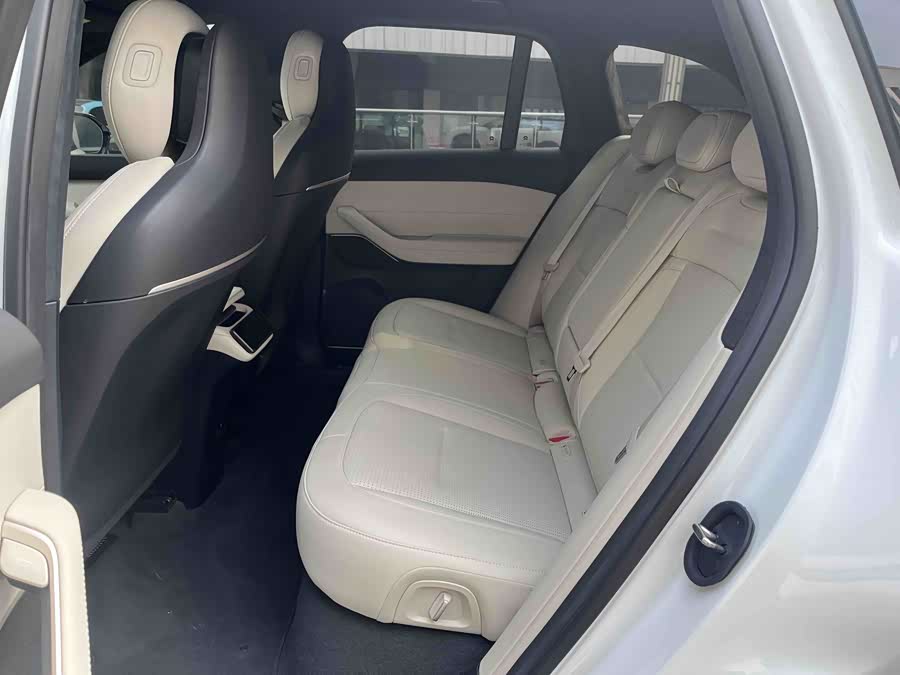 蔚来 蔚来EC6 2020 汽车图片 #21