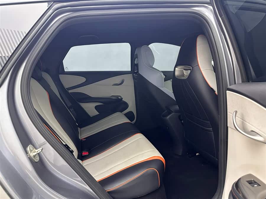 BYD Dolphin 2022 صورة سيارة #21