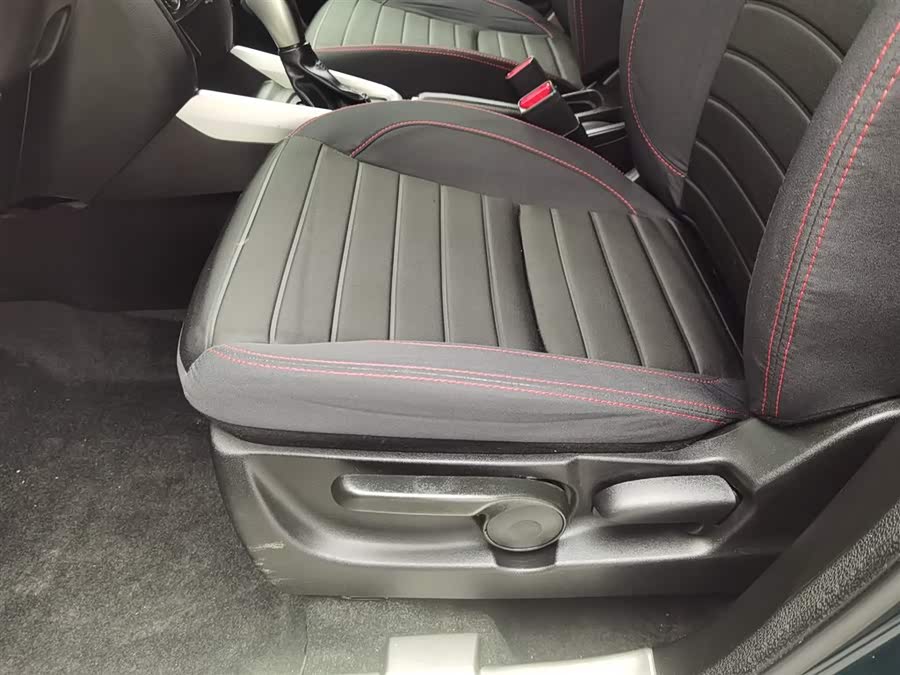 铃木 维特拉 2016 汽车图片 #21