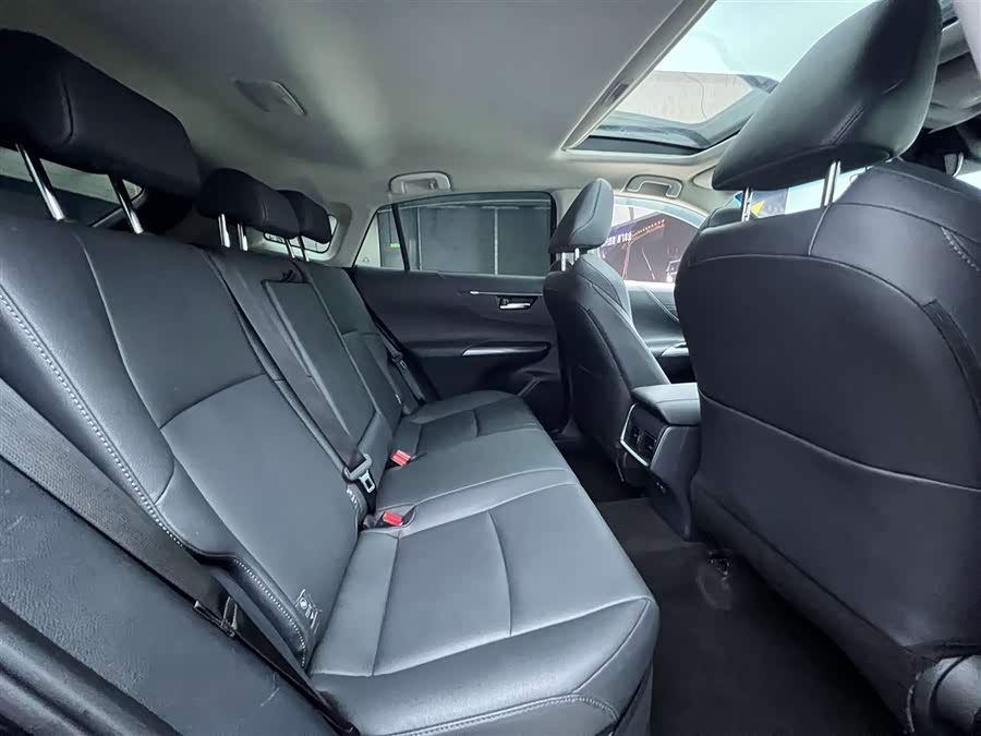 Toyota Venza 2023 car image #21