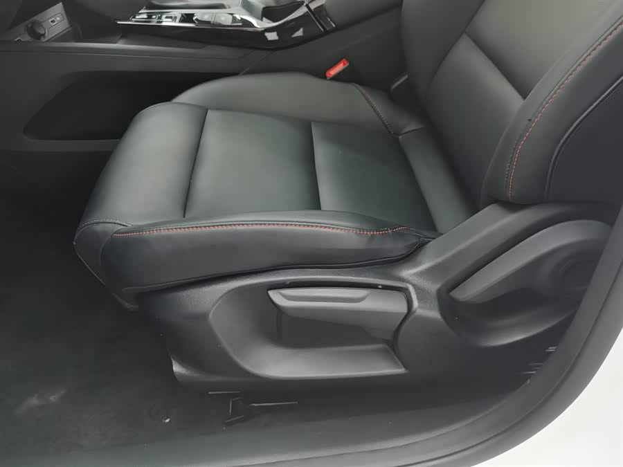 MG 5 2024 car image #21