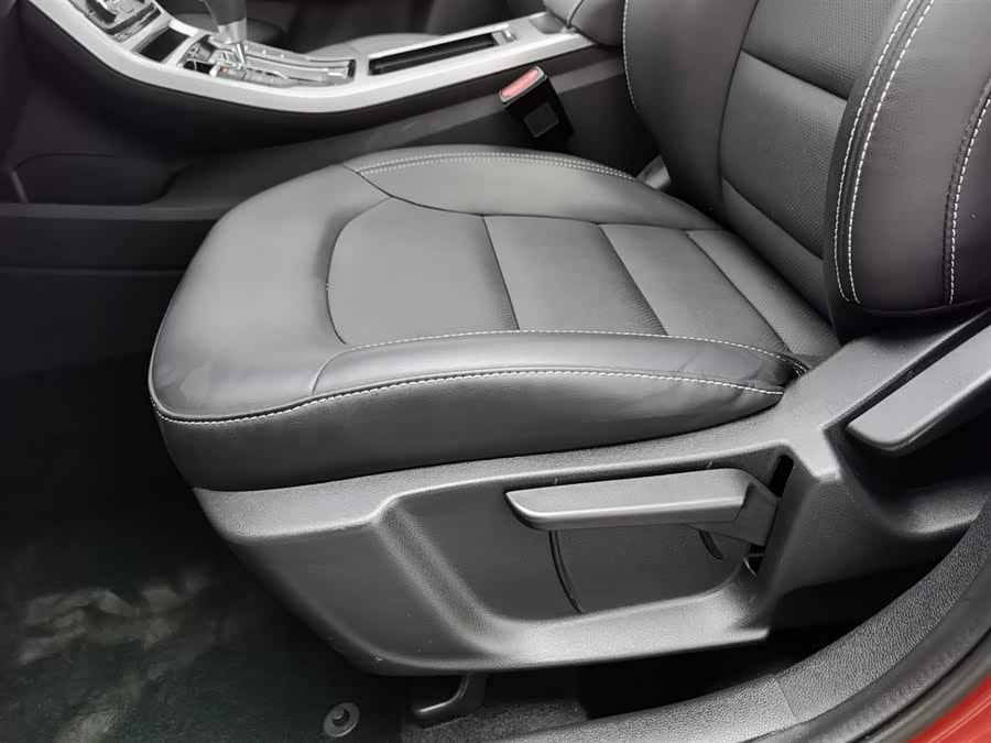 GEELY Emgrand GS 2019 car image #21
