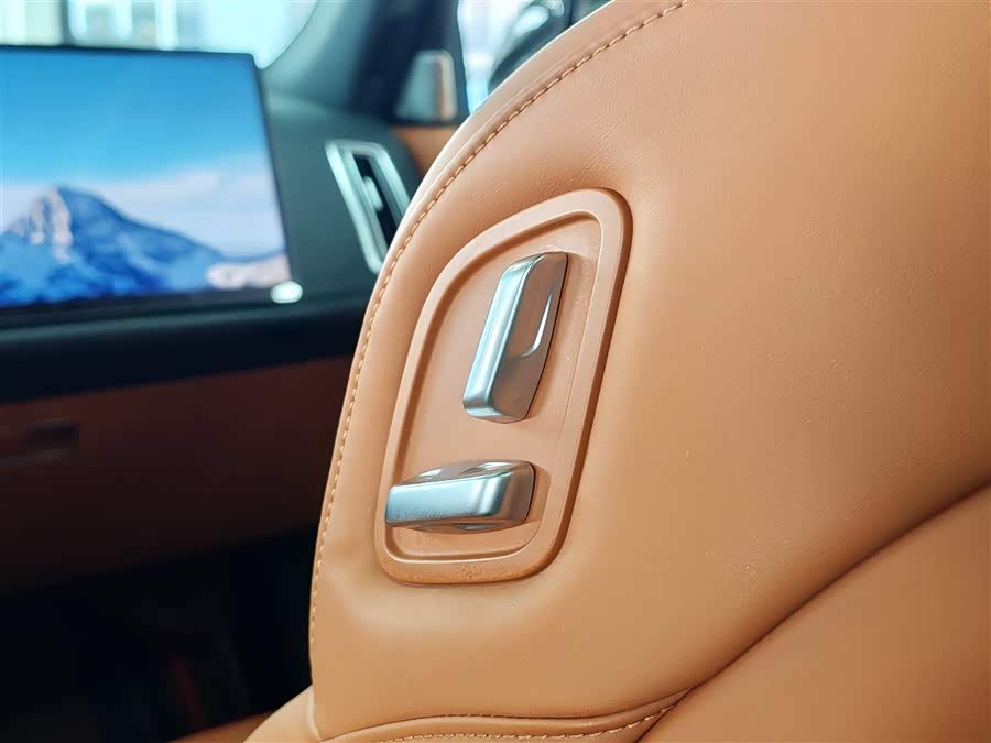 理想汽车 理想L7 2023 汽车图片 #21