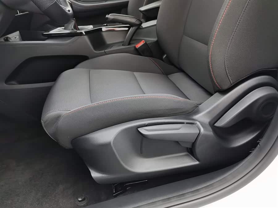 MG 5 2025 car image #21