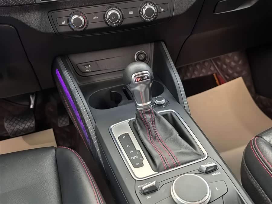 Audi Q2L 2023 imagem de carro #21