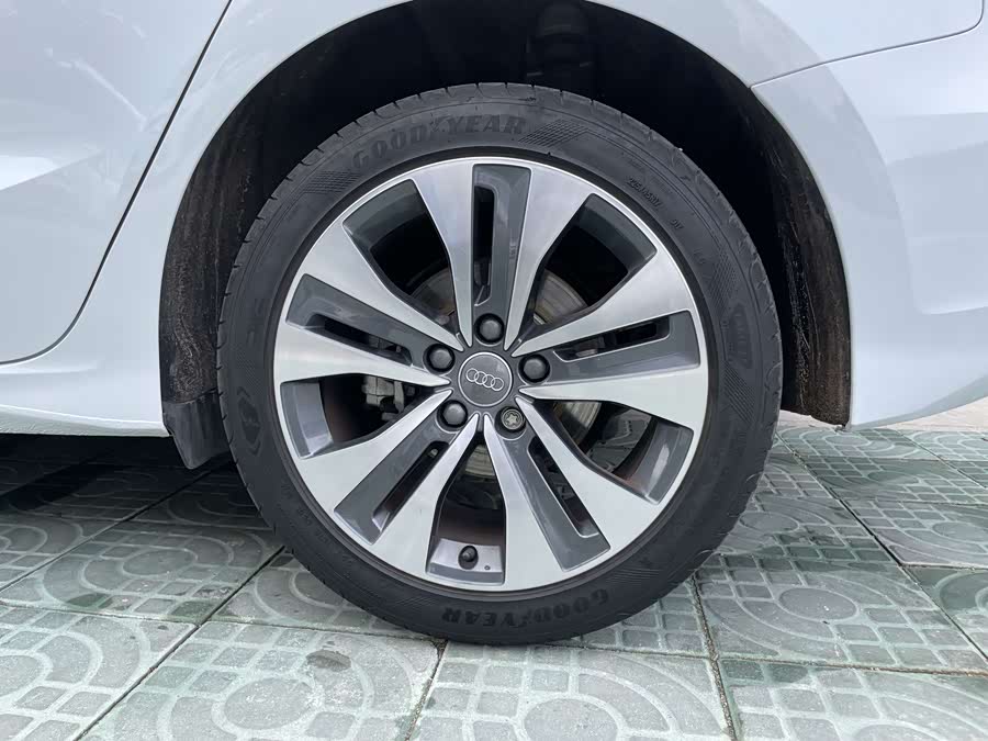 Audi A3 2023 car image #21