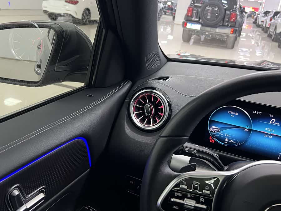 Mercedes-Benz GLB Class 2021 car image #21