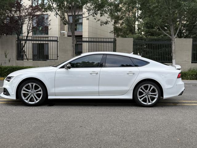 Audi S7 2014 car image #21