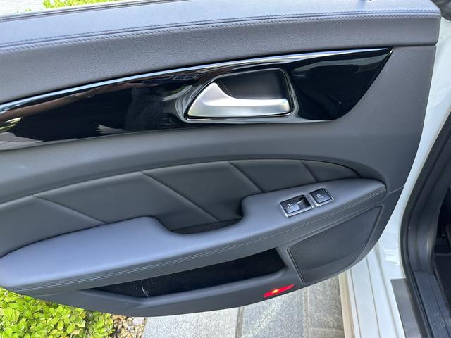 Mercedes-Benz CLS AMG 2017 car image #21