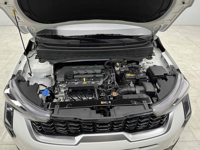 Kia Sonet 2024 immagine di auto #21