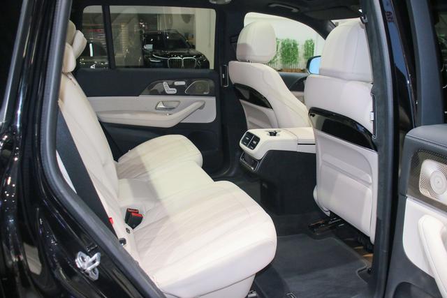 Mercedes-Benz GLS AMG 2024 car image #21