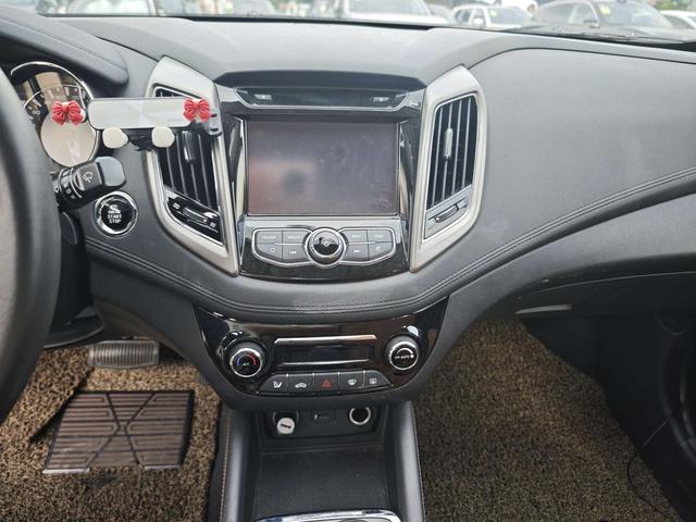 Changan EadoPHEV 2018 immagine di auto #21