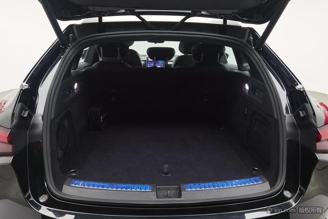 哪吒汽车 哪吒S猎装 2024 #21 哪吒汽车 哪吒S猎装 2024 汽车图片 #21