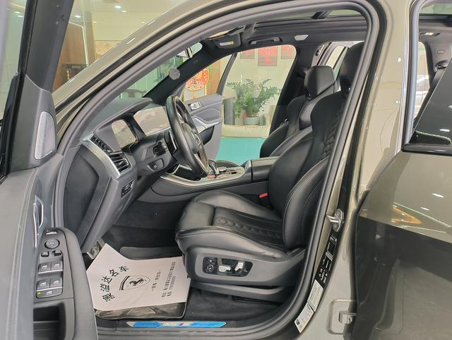 BMW X5 M 2020 immagine di auto #21