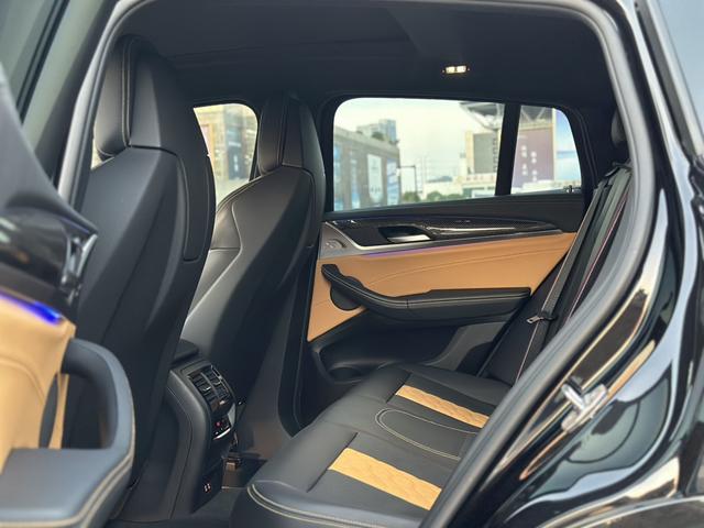 BMW X4 M 2020 #21 BMW X4 M 2020 immagine di auto #21