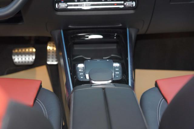 Mercedes-Benz GLB AMG 2023 #21 Mercedes-Benz GLB AMG 2023 imagen de coche #21