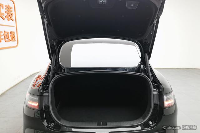 零跑汽车 零跑C01 2022 汽车图片 #21