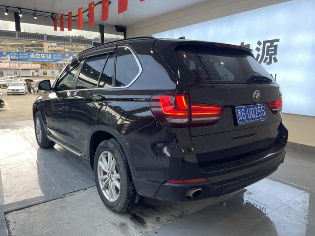 BMW M8 2016 car image #21