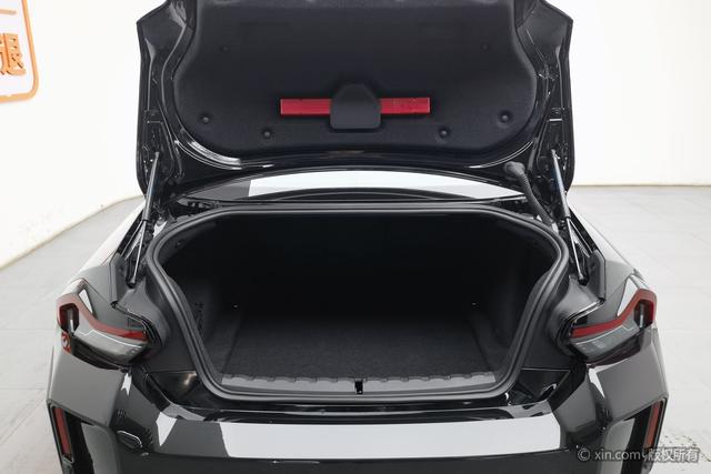 BMW M8 2023 #21 BMW M8 2023 car image #21