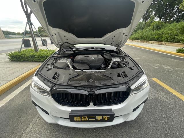 BMW M8 2020 car image #21