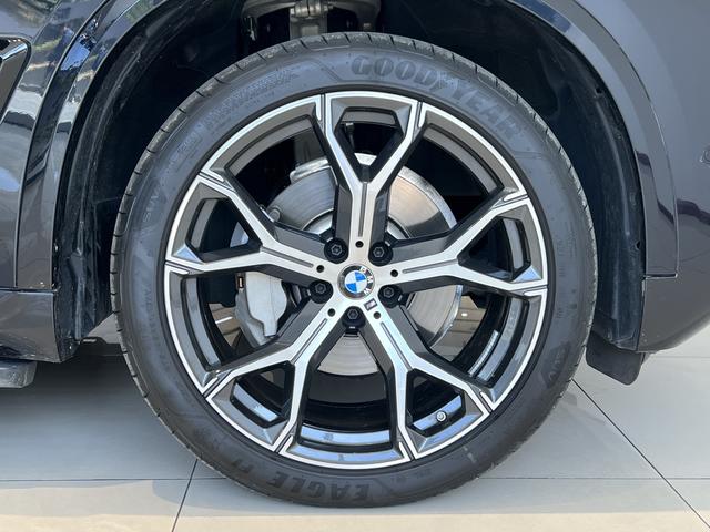 BMW X5 2023 #21 BMW X5 2023 صورة سيارة #21