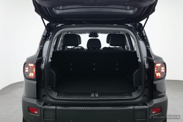 Jetour X70L 2025 #21 Jetour X70L 2025 immagine di auto #21