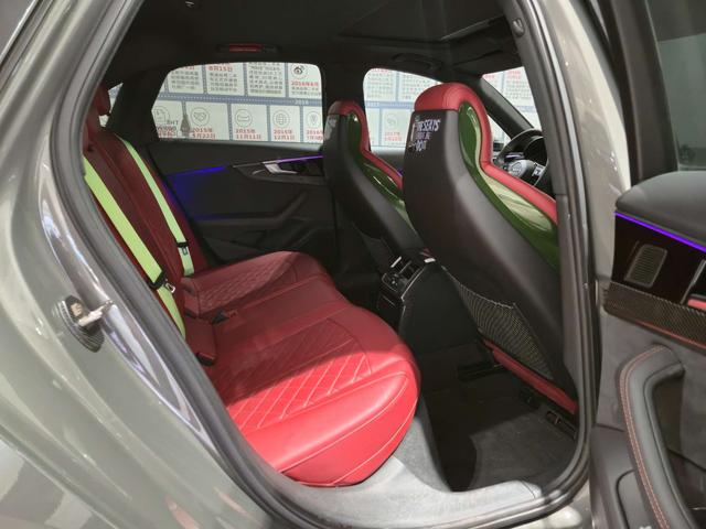 Audi S4 2023 صورة سيارة #21