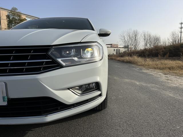 Volkswagen Bora 2017 imagen de coche #21