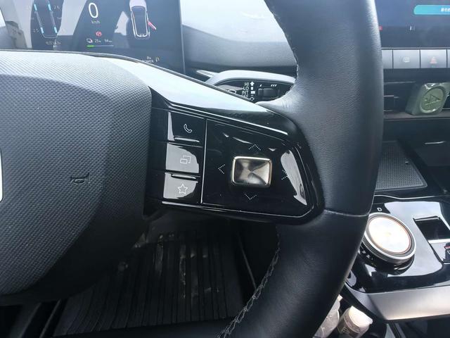 MG 4 EV 2022 #21 MG 4 EV 2022 car image #21