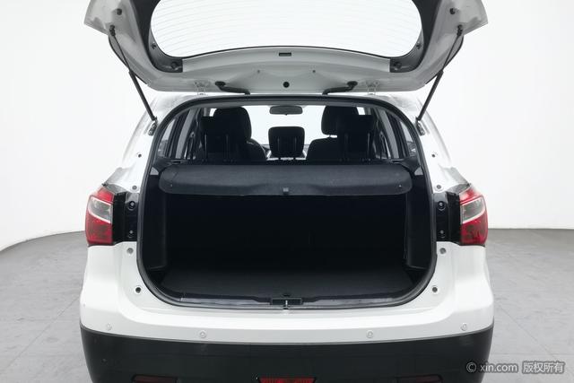 Suzuki SX4 S-CROSS 2018 image de voiture #21