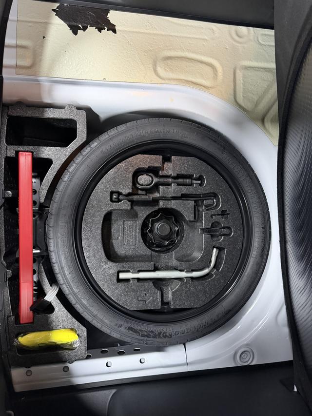 Skoda Kamiq 2022 #21 Skoda Kamiq 2022 car image #21