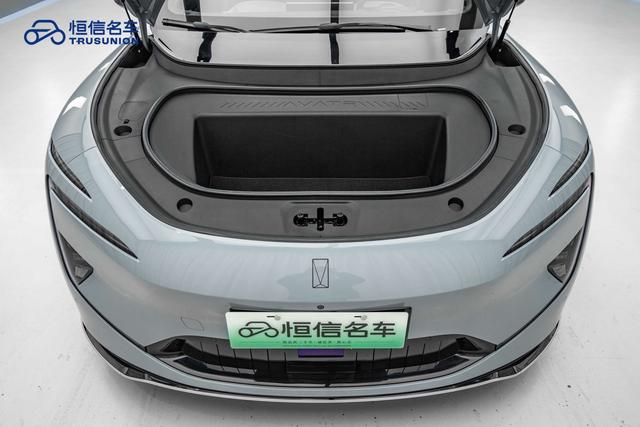 Avatr 12 2023 car image #21