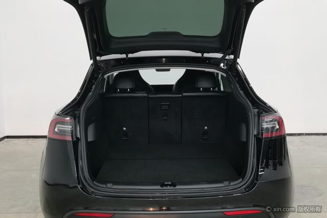 Tesla Model Y 2022 #21 Tesla Model Y 2022 car image #21