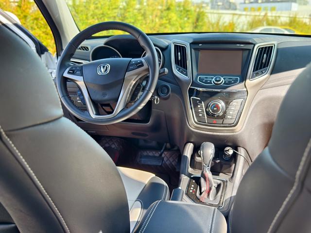 Changan CS35 2017 car image #21
