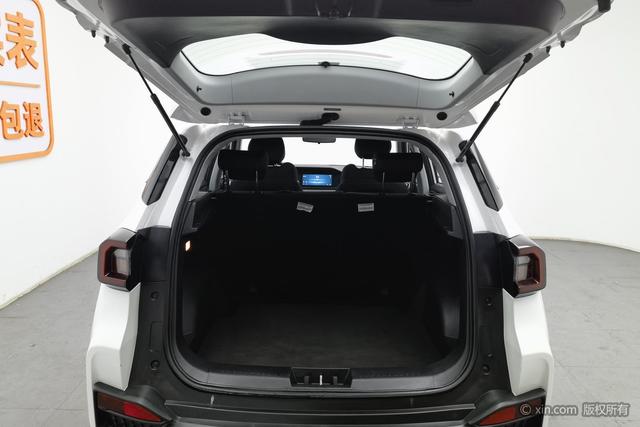 Kaiyi Showjet 2022 #21 Kaiyi Showjet 2022 car image #21