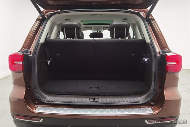 Roewe RX8 2019 car image #21