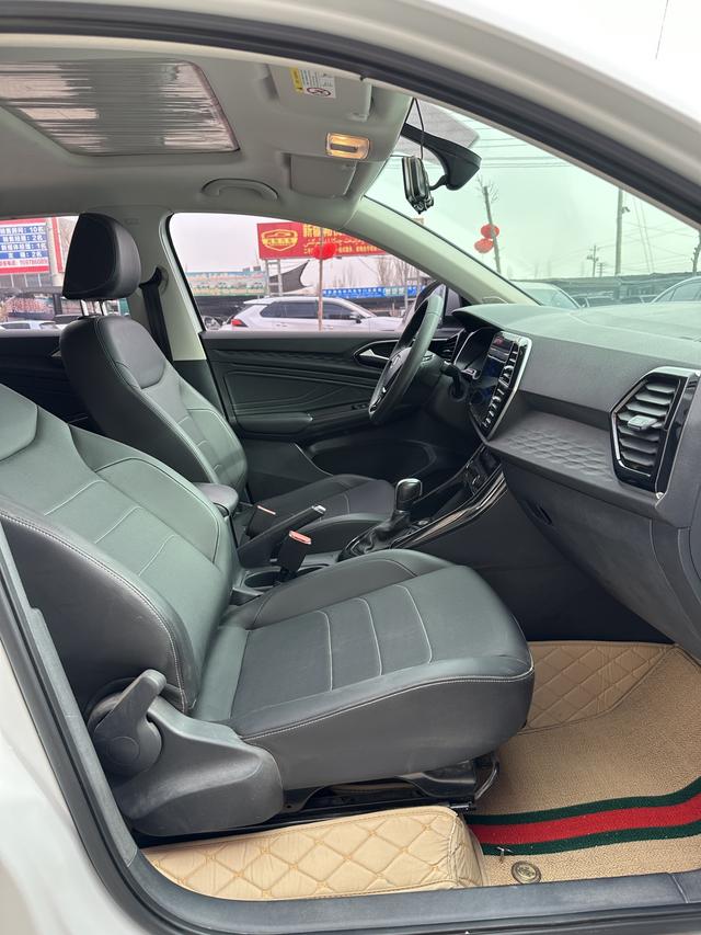 Jetta VS5 2021 car image #21