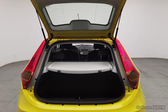 MG 3 2013 imagen de coche #21