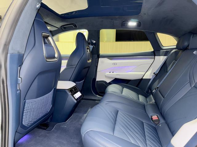 极氪 极氪001 2025 汽车图片 #21