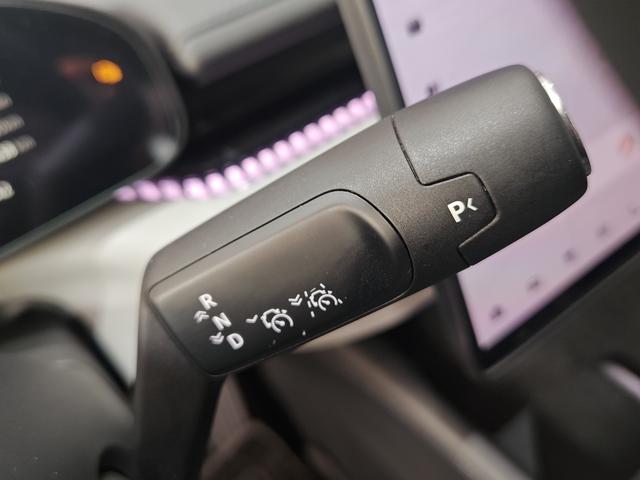 极氪 极氪007 2023 汽车图片 #21