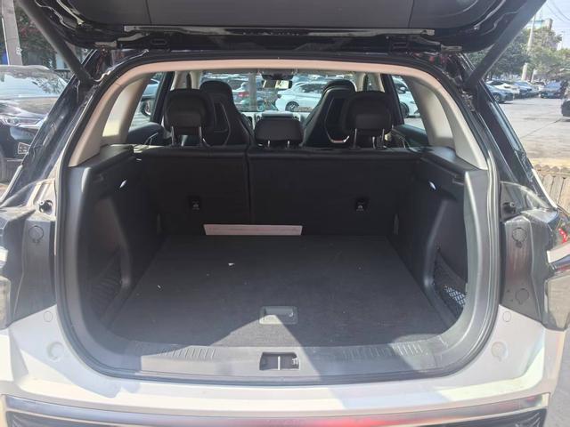 HongQi HS3 PHEV 2025 car image #21