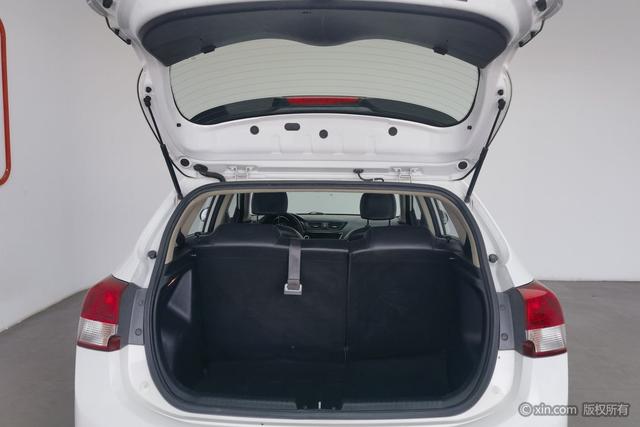 起亚 起亚K2 2016 汽车图片 #21