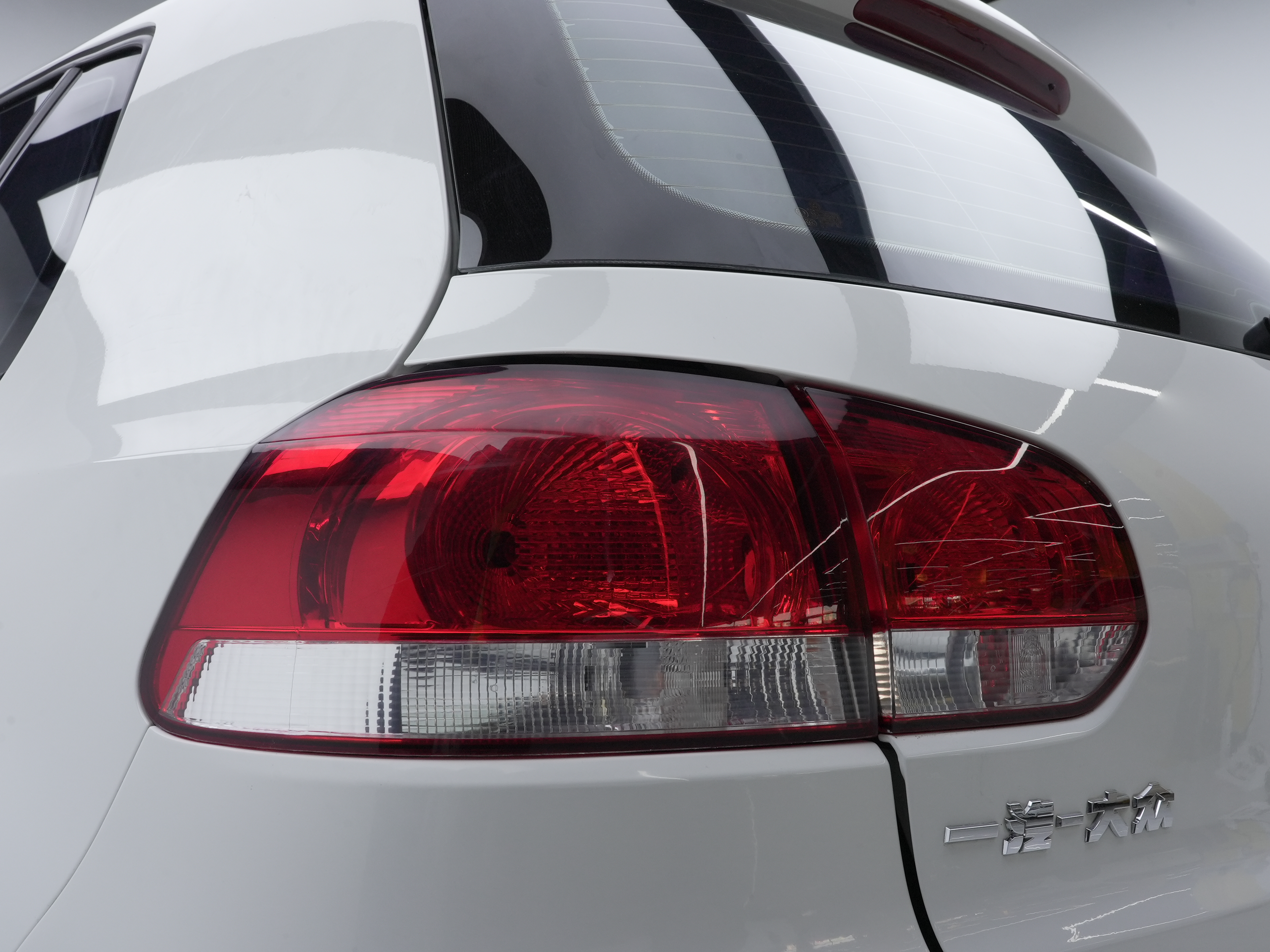 Volkswagen Golf 2013 car image #21